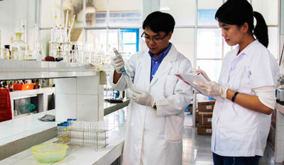 Người thắp lửa đam mê nghiên cứu khoa học