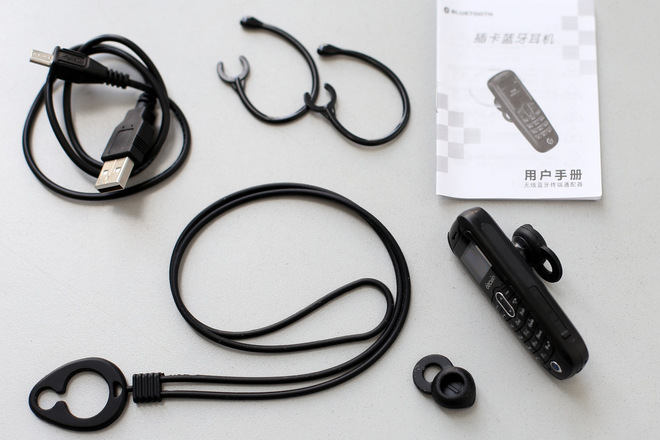 Điện thoại di động bé bằng ngón tay, kiêm tai nghe Bluetooth