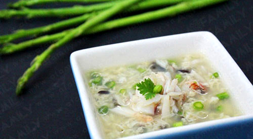 Xúp măng tây cua