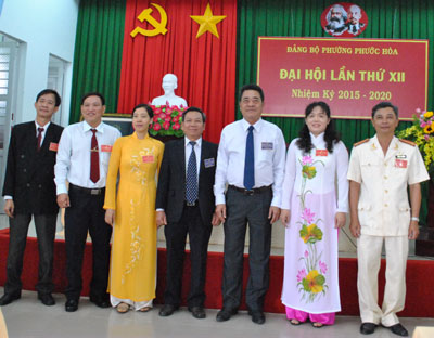 Ông Lê Thanh Quang và các đại biểu tại đại hội.