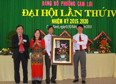 Đại hội Đảng bộ phường Cam Lợi