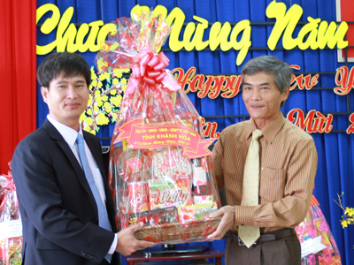 Thăm, chúc Tết các đơn vị