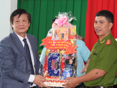 Thăm, chúc Tết các đơn vị trực chiến