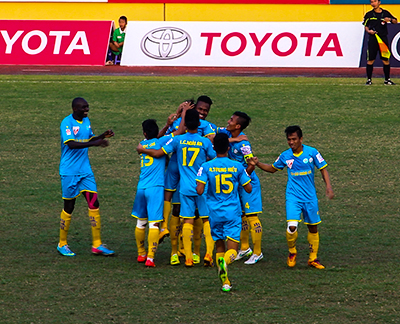 Sanna Khánh Hòa Biển Việt Nam đại thắng và món quà Tết của Uche