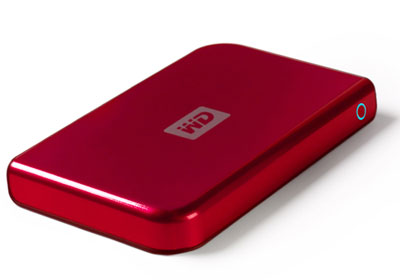 WD Passport với hình dạng bằng một cuốn hộ chiếu và chỉ nặng 277g, với dung lượng từ 40GB – 80GB