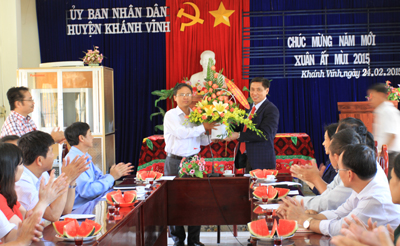 Thăm, chúc Tết các cơ quan, đơn vị