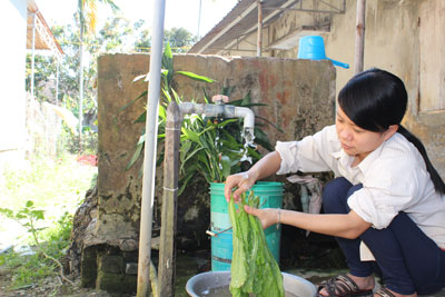 Người dân 2 xã Diên Điền và Diên Sơn đã có nước sạch sử dụng.