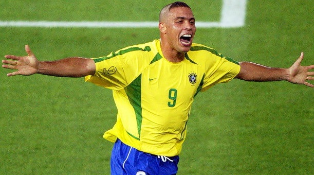 Ronaldo từng giúp Brazil vô địch World Cup 2002.
