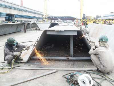 Công ty TNHH Nhà máy tàu biển Hyudai Vinashin kỷ niệm 21 năm thành lập