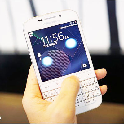 BlackBerry Classic phiên bản màu trắng ở Việt Nam
