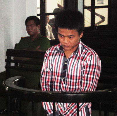 Câu điện thoại và máy tính, được… 3 năm tù