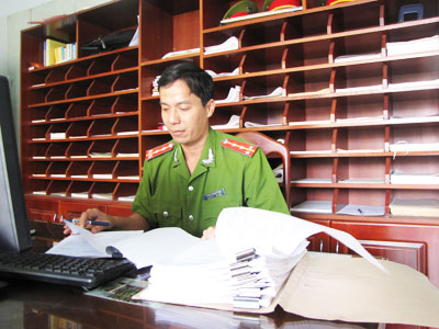 Người cảnh sát lăn lộn với nghề