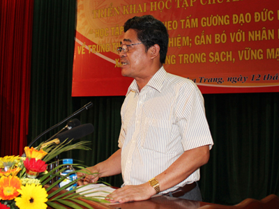 Hội nghị triển khai học tập chuyên đề năm 2015