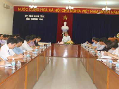 Quang cảnh buổi làm việc