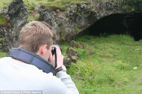  Thiết bị Sun Strap có thể làm dây đeo máy ảnh.