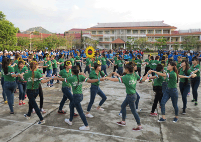 Hơn 700 đoàn viên tham gia Hội thi Múa tập thể
