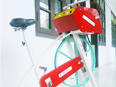 Xe đạp tập thể dục phát điện: Nguồn năng lượng xanh hiệu quả