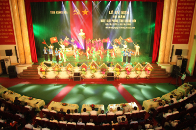 Kỷ niệm trọng thể 40 năm Ngày giải phóng tỉnh Khánh Hòa