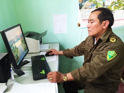 "Muốn dân tin, phải gương mẫu đi đầu..."