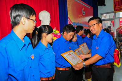 Tuổi trẻ Khánh Hòa thực hiện nhiều phần việc, công trình thiết thực