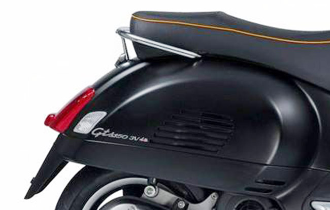 Sẽ có xe Vespa Sprint và Vespa GTS 150cc tại Việt Nam
