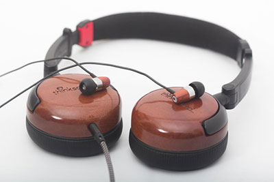 Tai nghe in-ear vỏ gỗ giá 1,7 triệu đồng