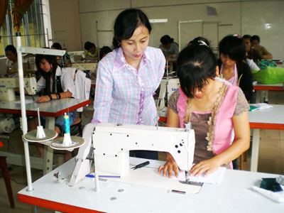 Học nghề gắn với việc làm