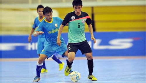 Sanna Khánh Hoà (áo xanh nước biển) tiếp tục thể hiện phong độ tốt. (ảnh do BTC cung cấp)