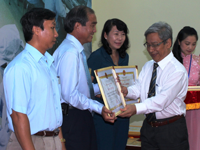 Phát động Tháng công nhân năm 2015