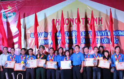 Tuyên dương 40 thanh niên tiên tiến làm theo lời Bác