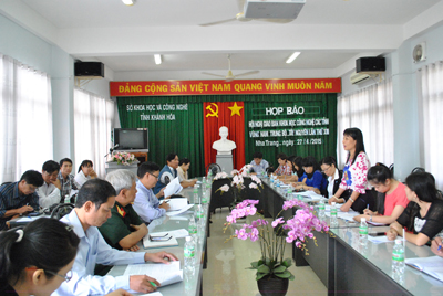 Quang cảnh buổi họp báo