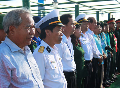 Tưởng niệm các liệt sĩ tại thềm lục địa phía Nam Tổ quốc