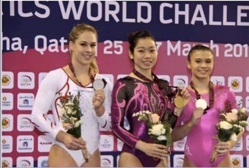 Hà Thanh (giữa) trong lần chiến thắng ở Qatar cách đây gần hai tháng. Ảnh: NVCC.