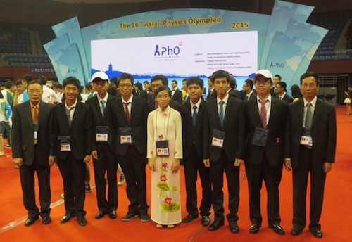 Việt Nam giành hai huy chương vàng Olympic Vật lý châu Á