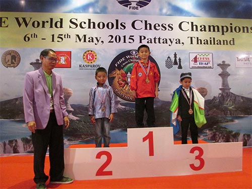 Làng cờ có thần đồng mới