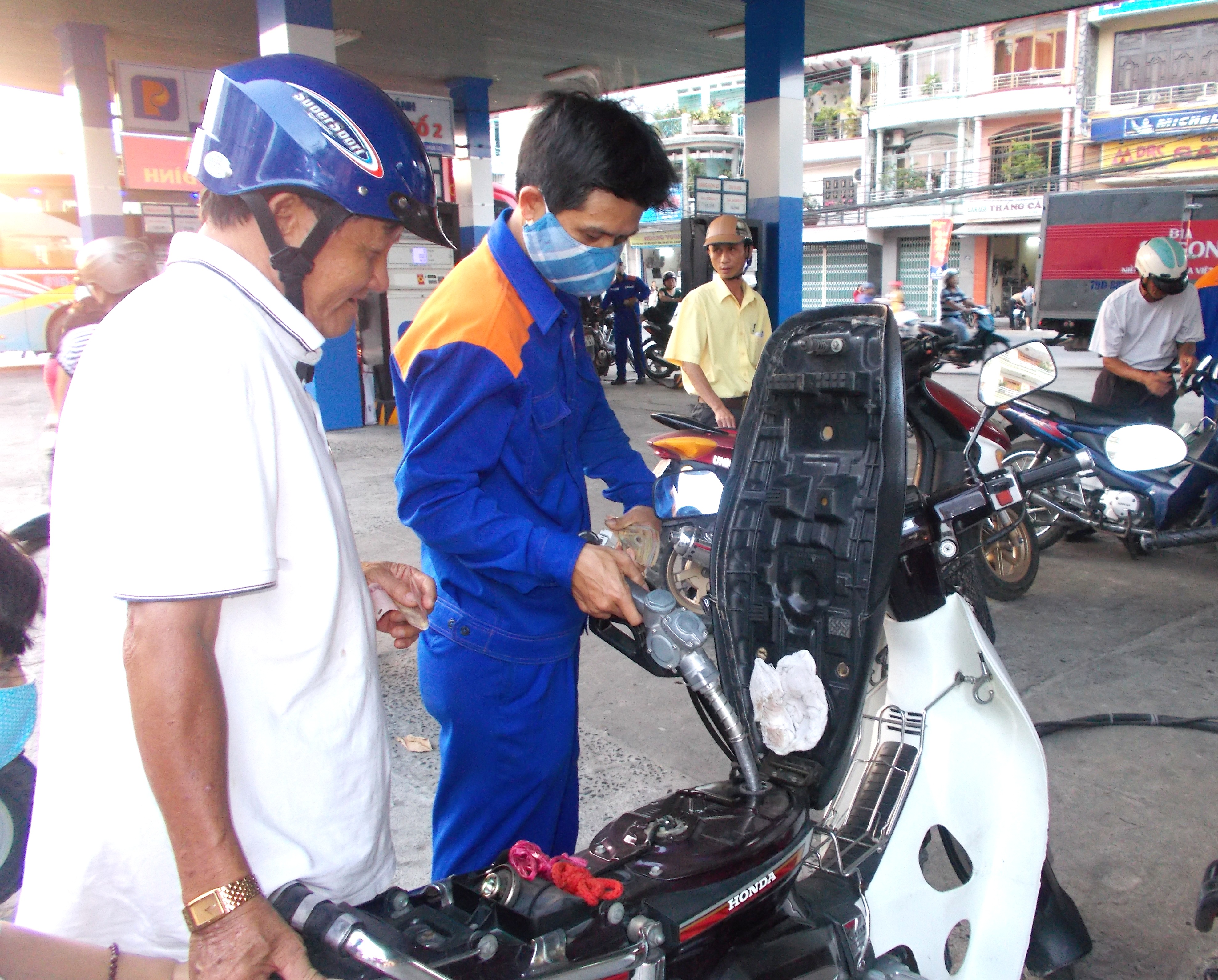 Chỉ số giá tiêu dùng tháng 5 tăng 0,4%