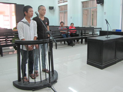 Lãnh án nặng sau khi "xin đểu" vài chục ngàn đồng