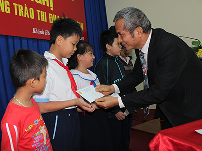 Các cấp công đoàn: Sôi nổi phong trào thi đua yêu nước