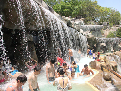 Chào đón mùa du lịch hè