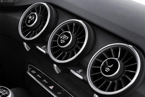 Những lưu ý khi đi ôtô trời nắng nóng