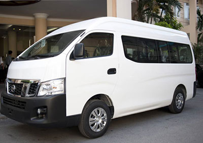 Nissan NV350 Urvan.