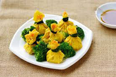 Trứng bọc gà nấm