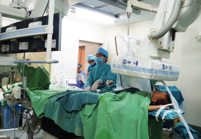 Phẫu thuật thành công 10 ca bệnh tim bẩm sinh