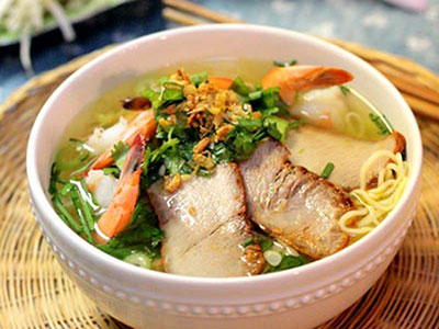 Mỳ trứng xá xíu