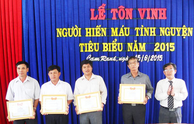 TP. Cam Ranh: Tôn vinh những người hiến máu tình nguyện