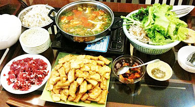 Lẩu riêu cua bắp bò