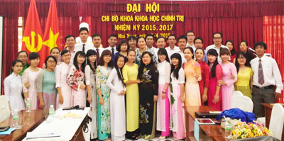 Tích cực phát triển đảng trong sinh viên