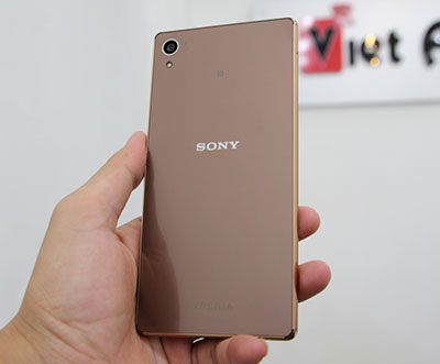 Sony Xperia Z4 hàng Nhật về Việt Nam giá 12,8 triệu đồng