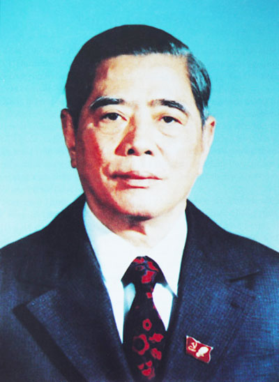 Nhà lãnh đạo kiên định và sáng tạo