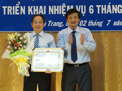 Tín dụng tăng trưởng gần 16%